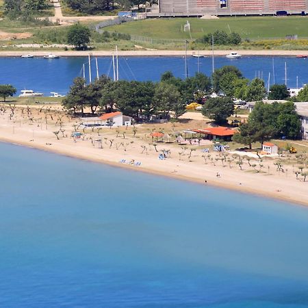 Apartments By The Sea Omis - 15485 Екстериор снимка