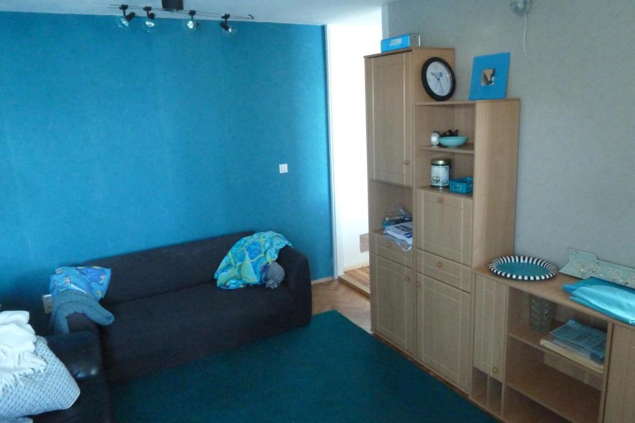 Apartments By The Sea Omis - 15485 Екстериор снимка