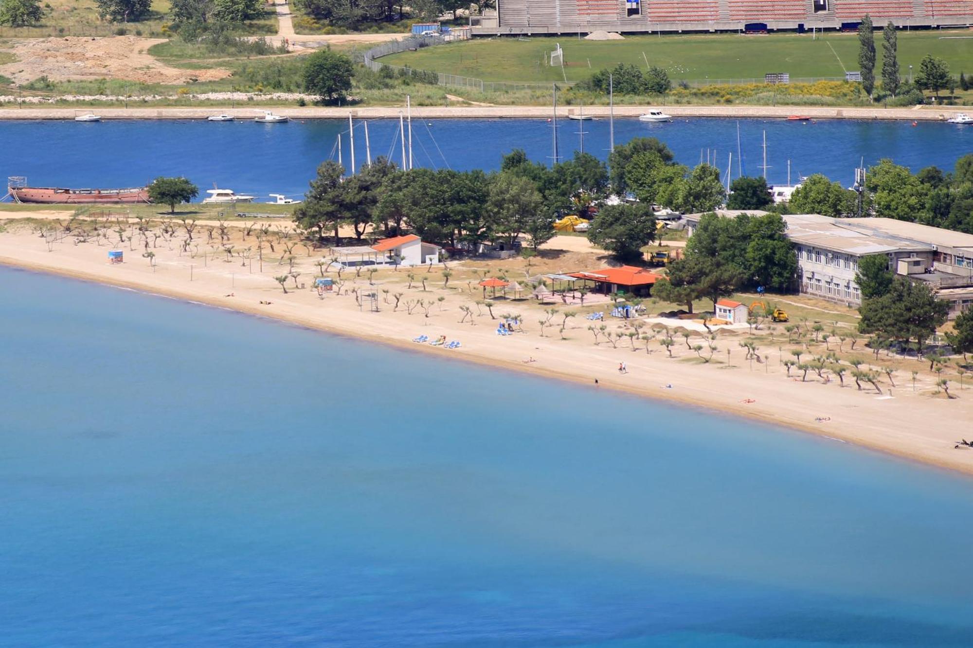 Apartments By The Sea Omis - 15485 Екстериор снимка